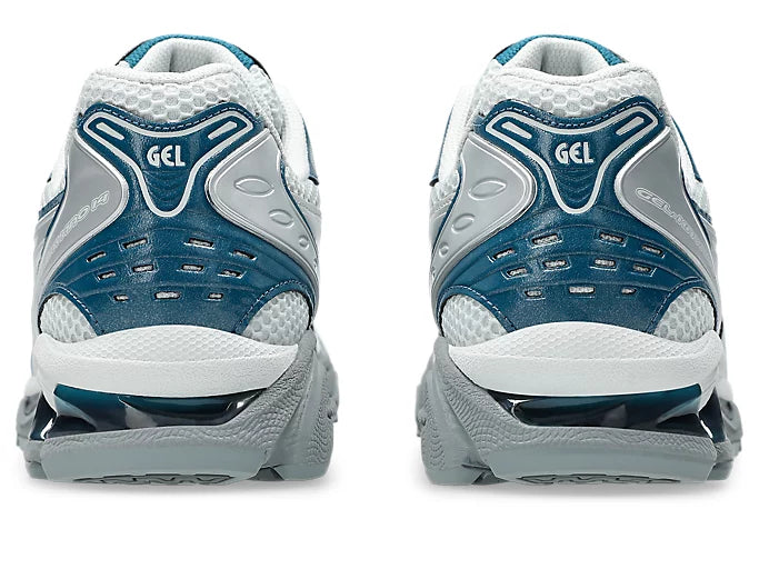 Chaussure ASICS Gel-Kayano 14 coloris Piedmont Grey / Sheet Rock, sneaker  pour confort et stabilité, vue arrière