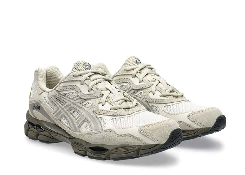 ASICS Gel-NYC Cream Putty – sneakers lifestyle minimalistes, vue de profil