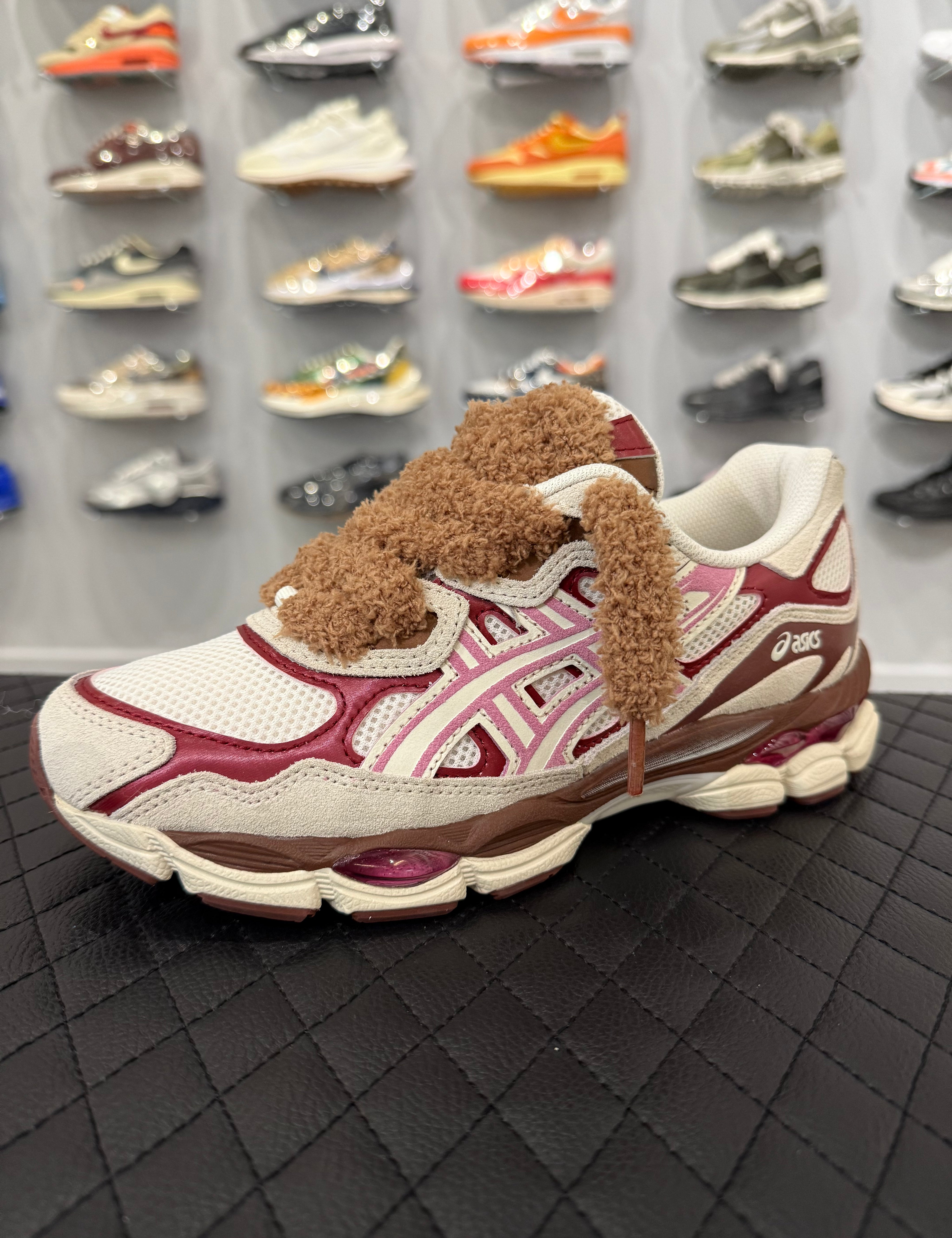 Lacets Fluffy pour personnaliser vos chaussures – style streetwear, marron