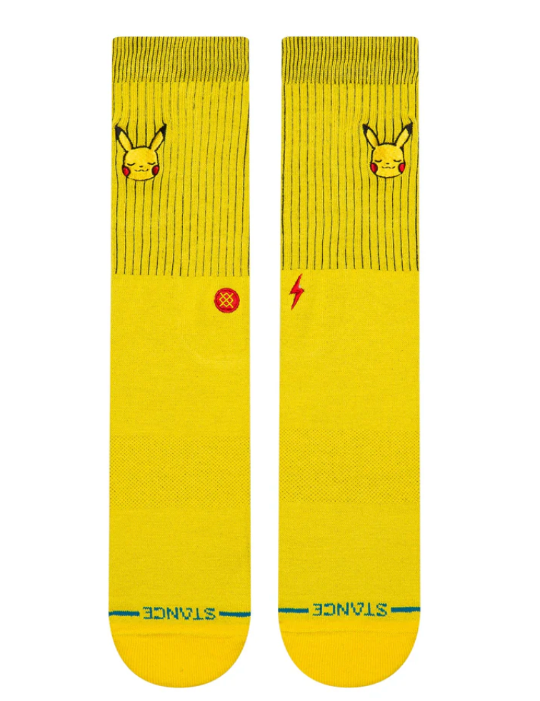Stance Pikachu Crew – chaussettes Pokémon mi-mollet avec design Pikachu électrique et confort premium, vue de face