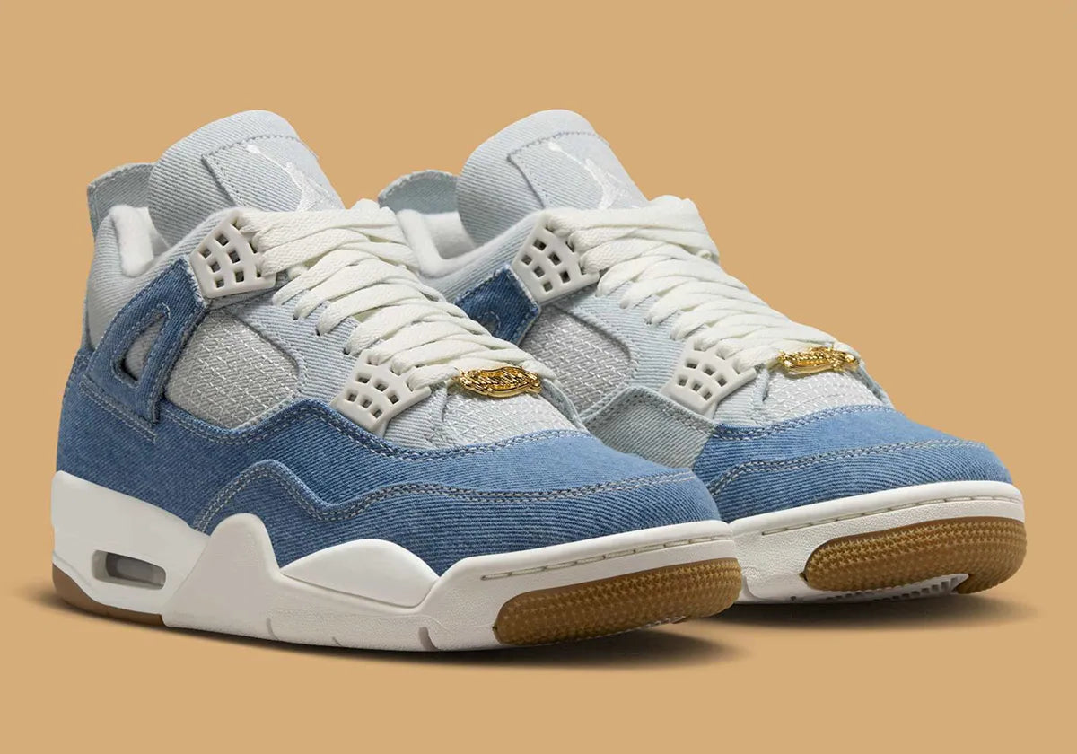 Jordan 4 Retro TEX Denim Worn Blue – sneaker en denim effet usé bleu, détails TPU translucides et semelle Air-Sole, vue de côté