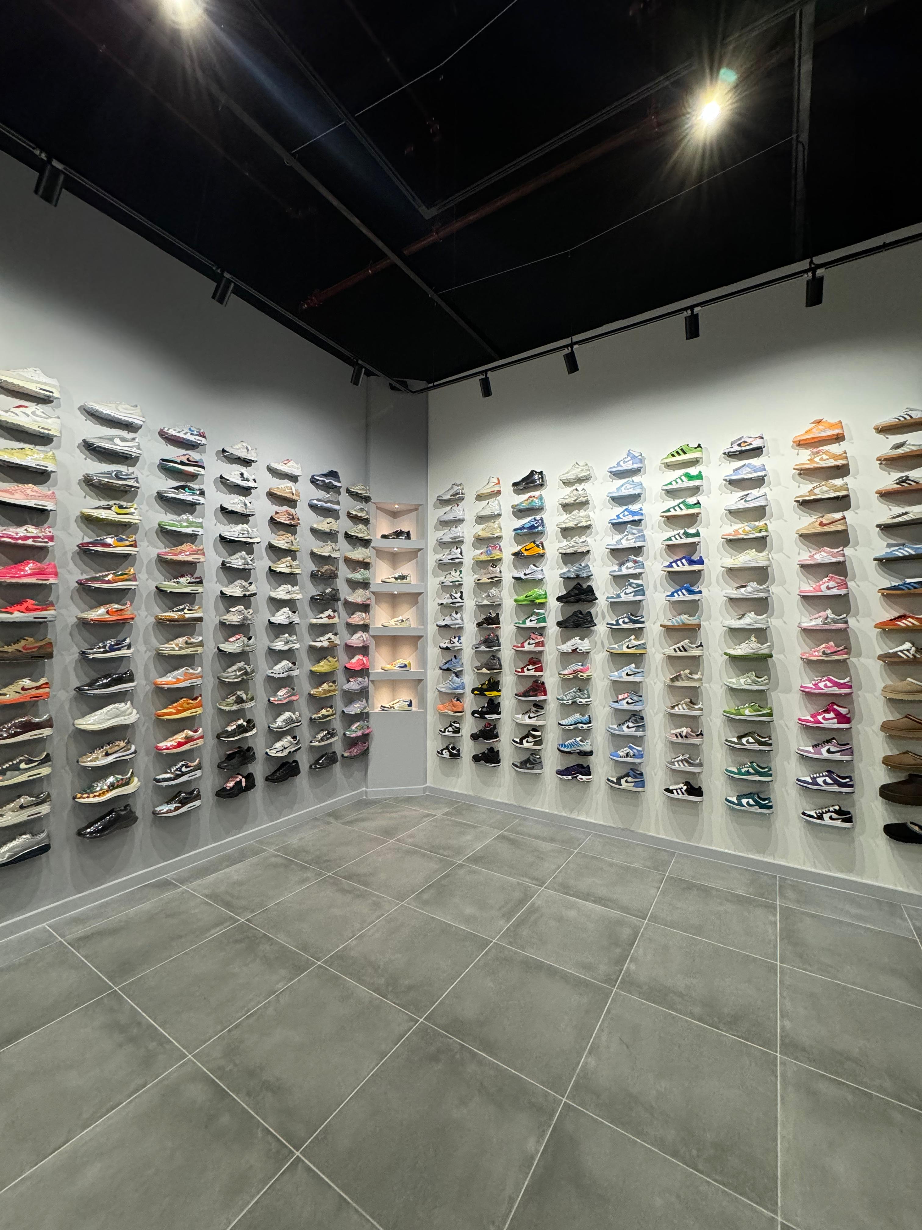 boutique_gs_globalsneakers_avant_cap_plan_de_campagne_2025_1.jpg