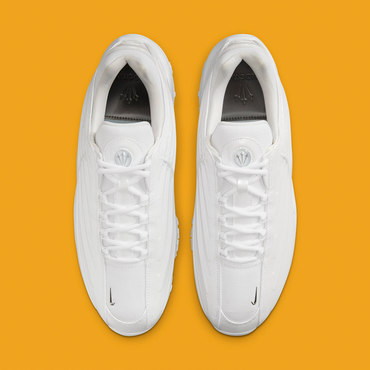 Nike Hot Step 2 Drake NOCTA White – sneaker blanche issue de la collaboration Nike x Drake, design premium et technologie Air, vue de haut