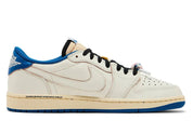 Baskets Jordan 1 Low OG SP Travis Scott x Fragment – coloris Sail Military Blue avec Swoosh inversé