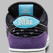 chaussure de ville Nike SB Dunk Low Hayley Wilson  , noir , violet , blanc , bleu , semelle confortable , vue de l'arrière