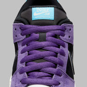 chaussure de ville Nike SB Dunk Low Hayley Wilson  , noir , violet , blanc , bleu , semelle confortable , vue de face