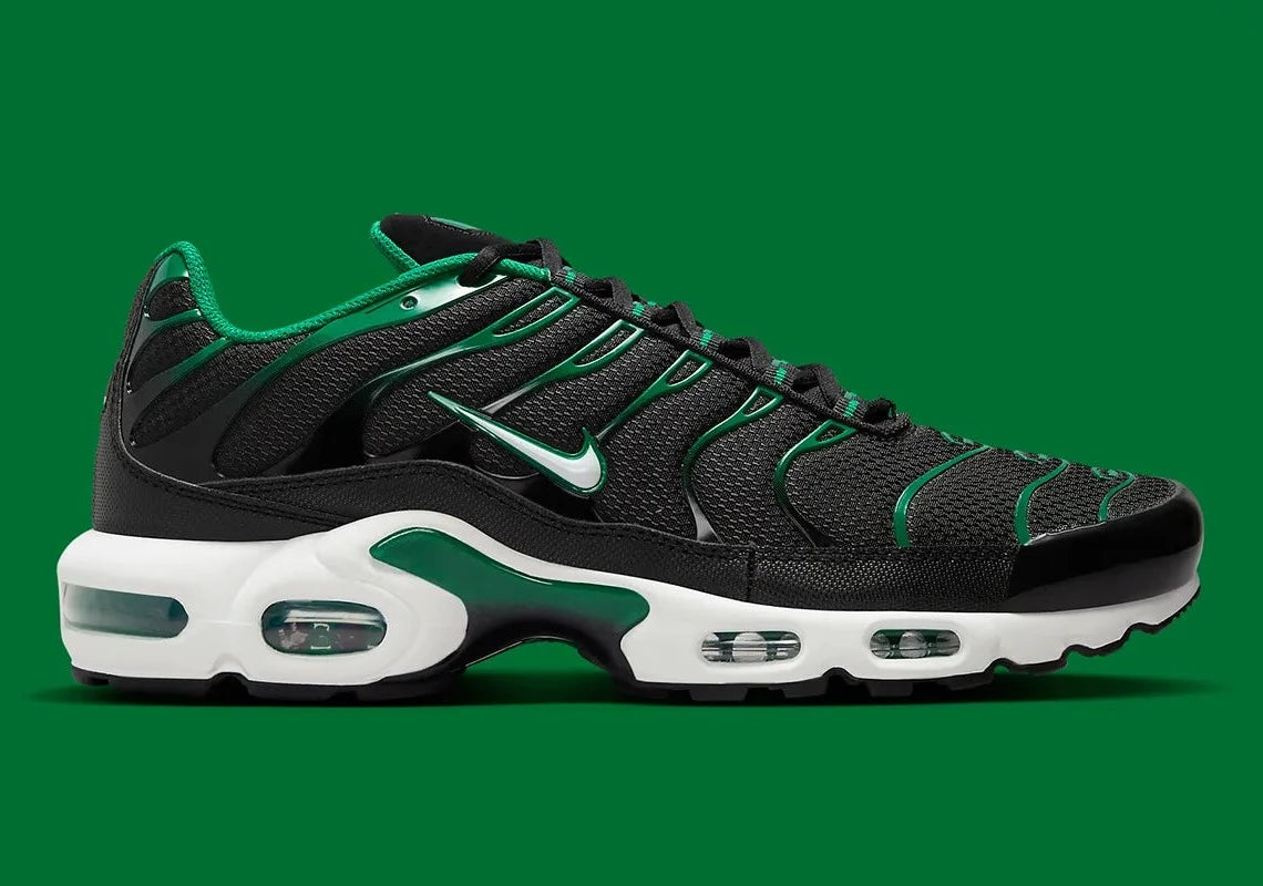 Air max plus black electric green top