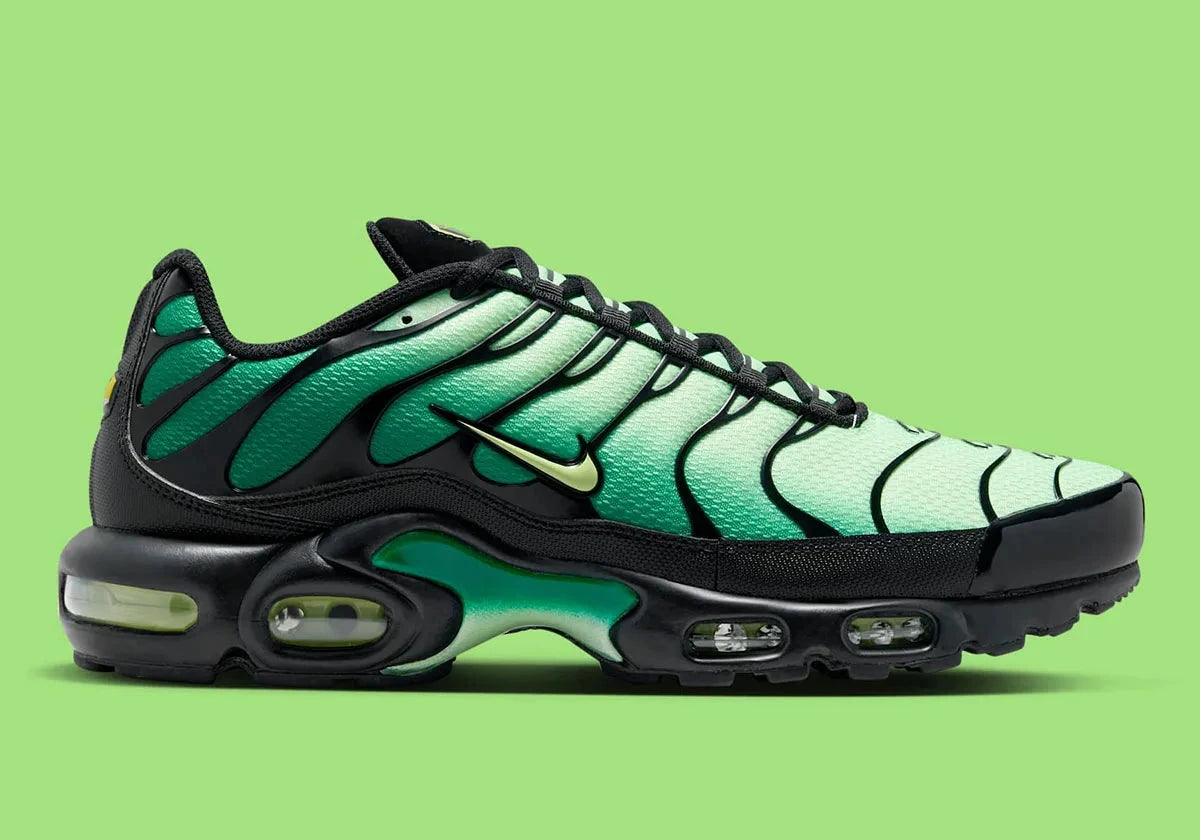 Nike Air Max Plus Vapor Green Malachite Black Light Lemon Twist Nike Air Max Plus Vapor Green Malachite Black Light Lemon Twist