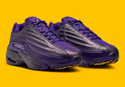 Nike Hot Step 2 Drake NOCTA Eggplant – sneaker violette métallisée avec technologies Zoom Air et G-Tek, collaboration Nike x Drake, vue de profil