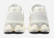 New balance 9060 'quartz grey vu de derrière