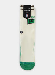 Stance Celtics Victory Crew – chaussettes NBA mi-mollet coton premium vert et blanc avec logo Boston Celtics , vue de face