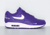 Chaussure de ville air max 1 supreme violet, blanc, semelle confortable, vue de profil