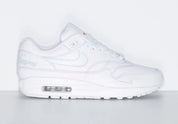 chaussure de ville air max 1 supreme triple white, semelle confortable, vue de profil extérieurs
