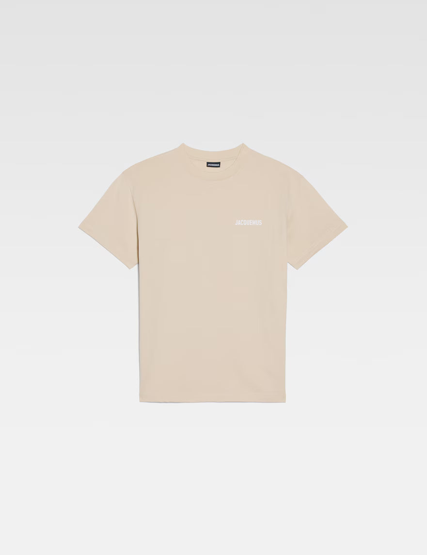 TEE SHIRT JACQUEMUS BEIGE A LOGO IMPRIME BLANC SUR LE COEUR
