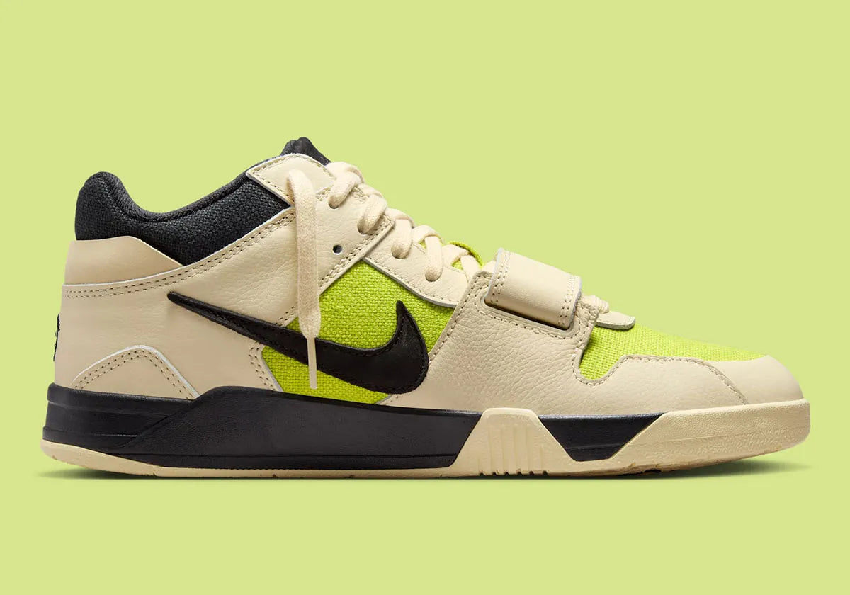 Chaussure de ville jumpman jack travis scott beige et jaune, vert lime, semelle confortable, vue de profil