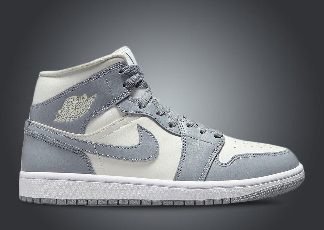 air jordan 1 mid frosty