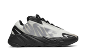 Adidas - Yeezy Boost 700 MNVN Bone