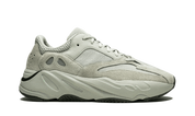 Adidas - Yeezy Boost 700 Salt