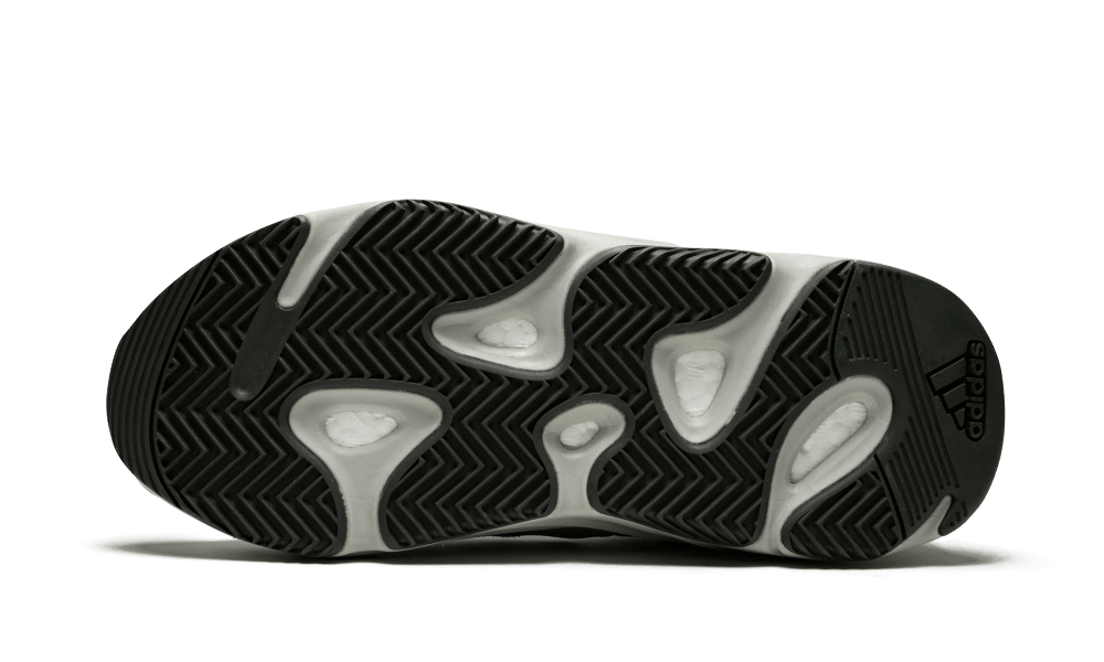 Adidas - Yeezy Boost 700 Salt