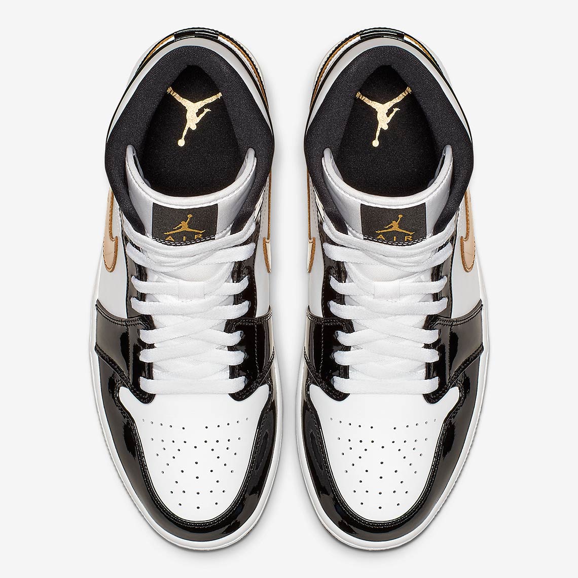 Air Jordan black and gold vu de dessus