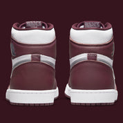 Air Jordan 1 Retro High OG Bordeaux