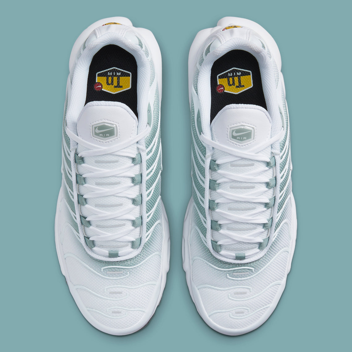 Nike Air Max Plus White Mica Green