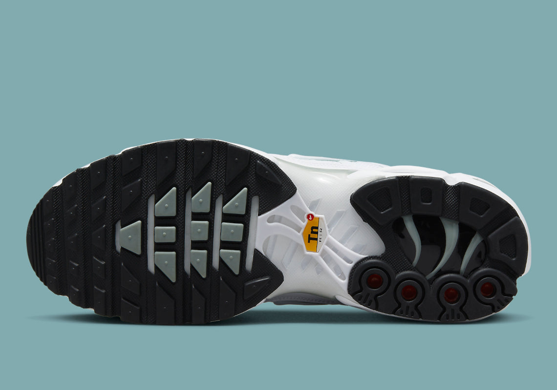 Nike Air Max Plus White Mica Green