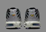 Nike Air Max Plus Lace Toggle Black Silver
