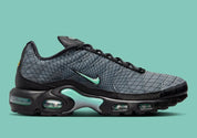 Nike Air Max Plus Spirograph
