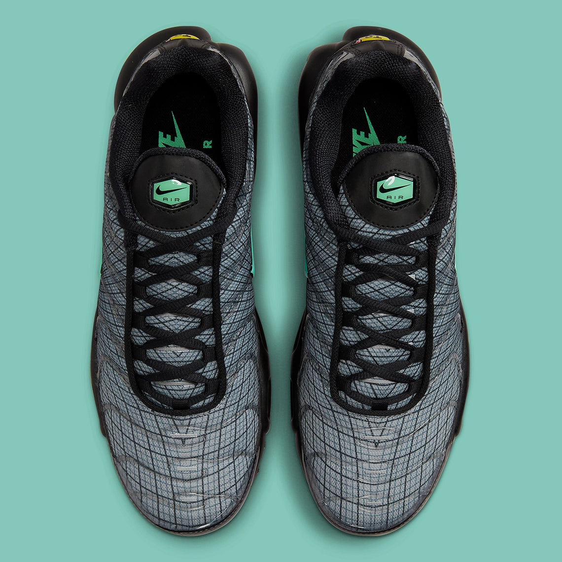 Nike Air Max Plus Spirograph