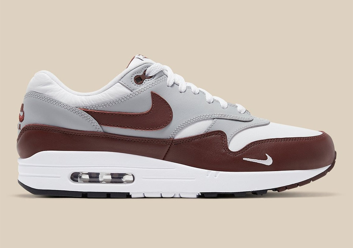 air max 1 premium mystic dates