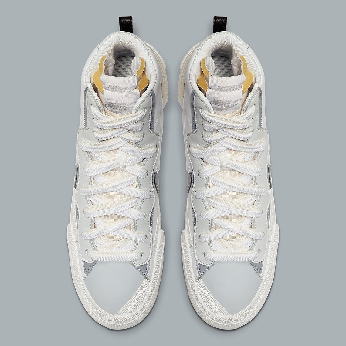 Nike - Blazer Mid Sacai White Grey