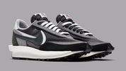 sacai x Nike LDWaffle Black – sneaker collaboration en mesh noir, cuir et suède avec double Swoosh et semelle empilée, vue de côté