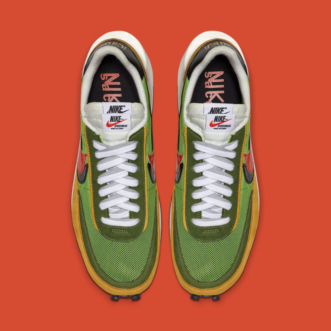 Nike LDWaffle sacai Green Multi – sneaker multicolore verte, jaune et orange avec double Swoosh et semelle empilée , vue de haut