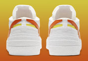 Nike Blazer Low x sacai Magma Orange – sneaker orange vif avec double Swoosh et semelle intermédiaire empilée, vue arrière