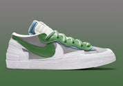 Nike Blazer Low x sacai Classic Green – sneaker verte avec double Swoosh blanc et jaune et semelle empilée, vue de face
