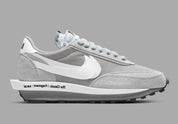 Nike LDWaffle SF sacai Fragment Grey – sneaker grise avec double Swoosh blanc et semelle empilée signature sacai, vue de face