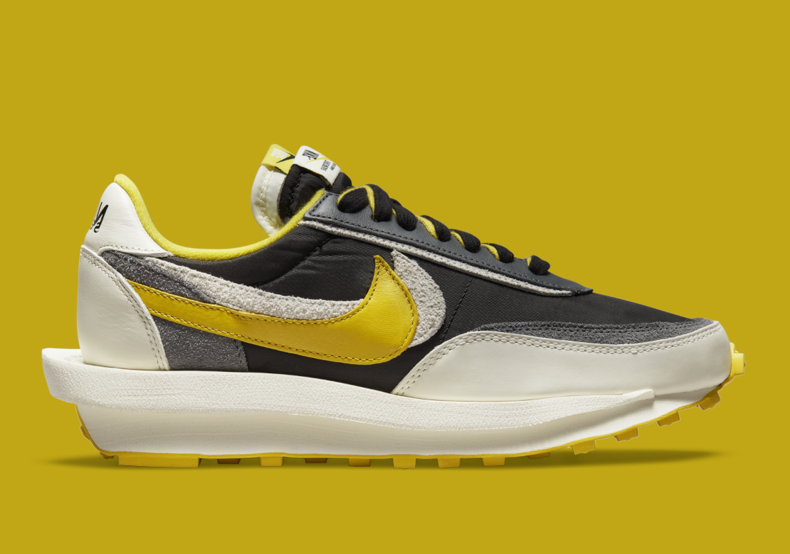 Nike LDWaffle sacai Undercover Black Bright Citron – sneaker noire et jaune avec double Swoosh et semelle empilée, vue de face