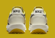 Nike LDWaffle sacai Undercover Black Bright Citron – sneaker noire et jaune avec double Swoosh et semelle empilée, vue arrière