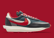 Nike LDWaffle sacai Undercover Midnight Spruce University Red – sneaker verte et rouge avec double Swoosh et semelle empilée, vue de face