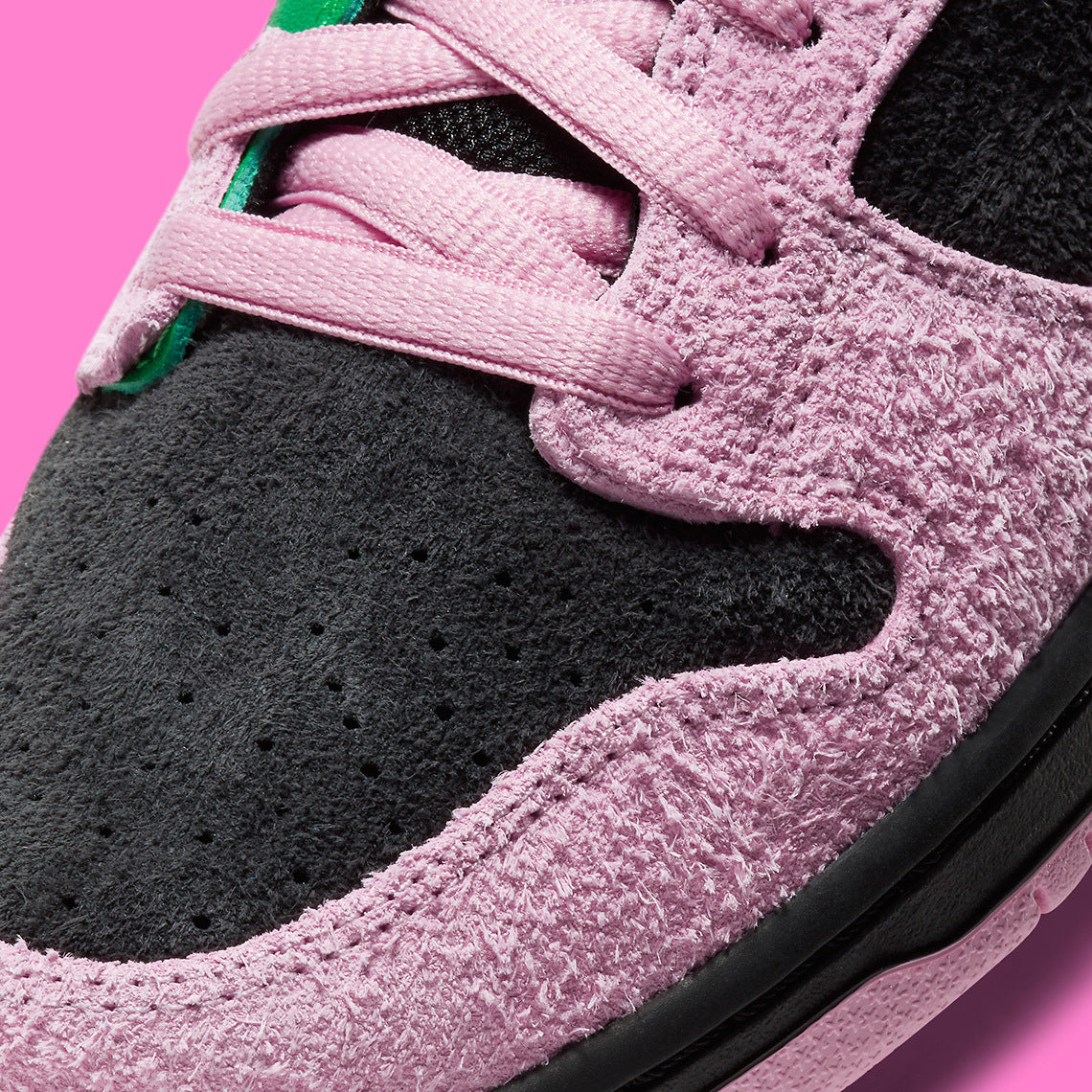 Nike SB Dunk High Invert Celtics