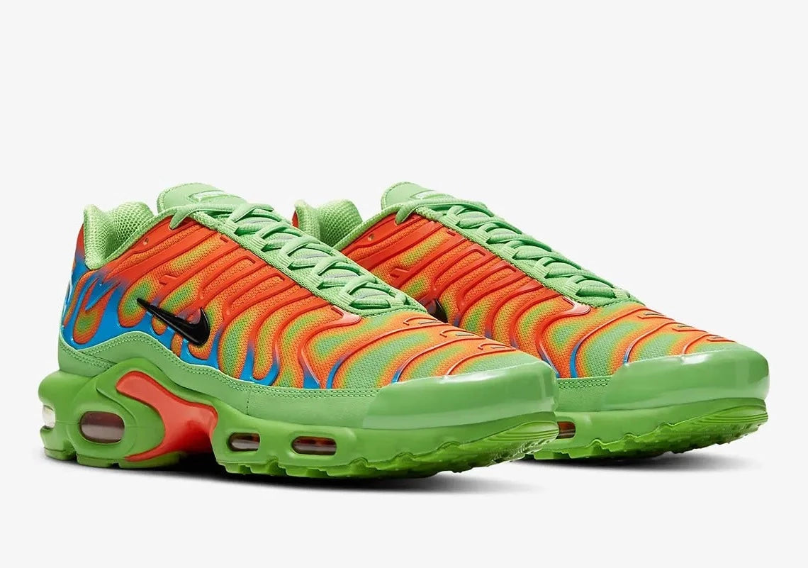 Nike Air Max Plus Supreme Green vu de profil