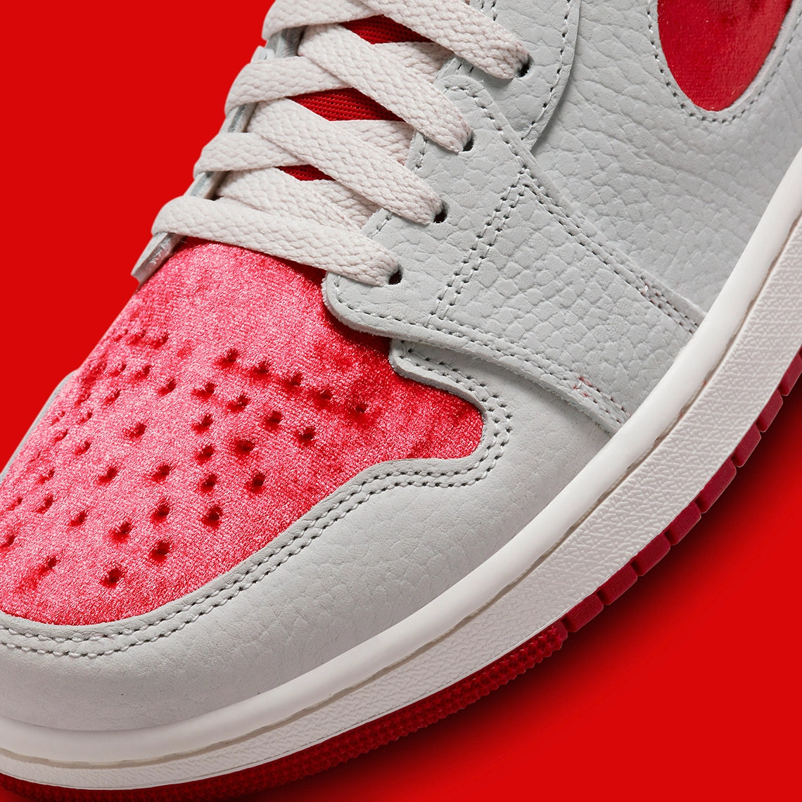 Jordan 1 High Zoom Air CMFT 2 Valentine's Day (2023)