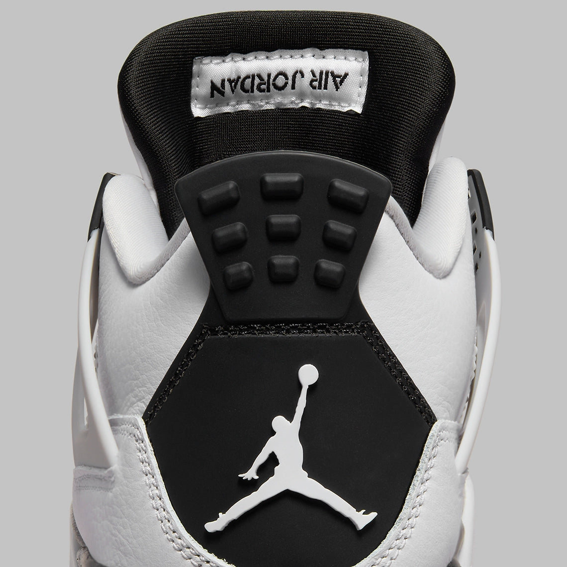 Air Jordan 4 Retro Military Black