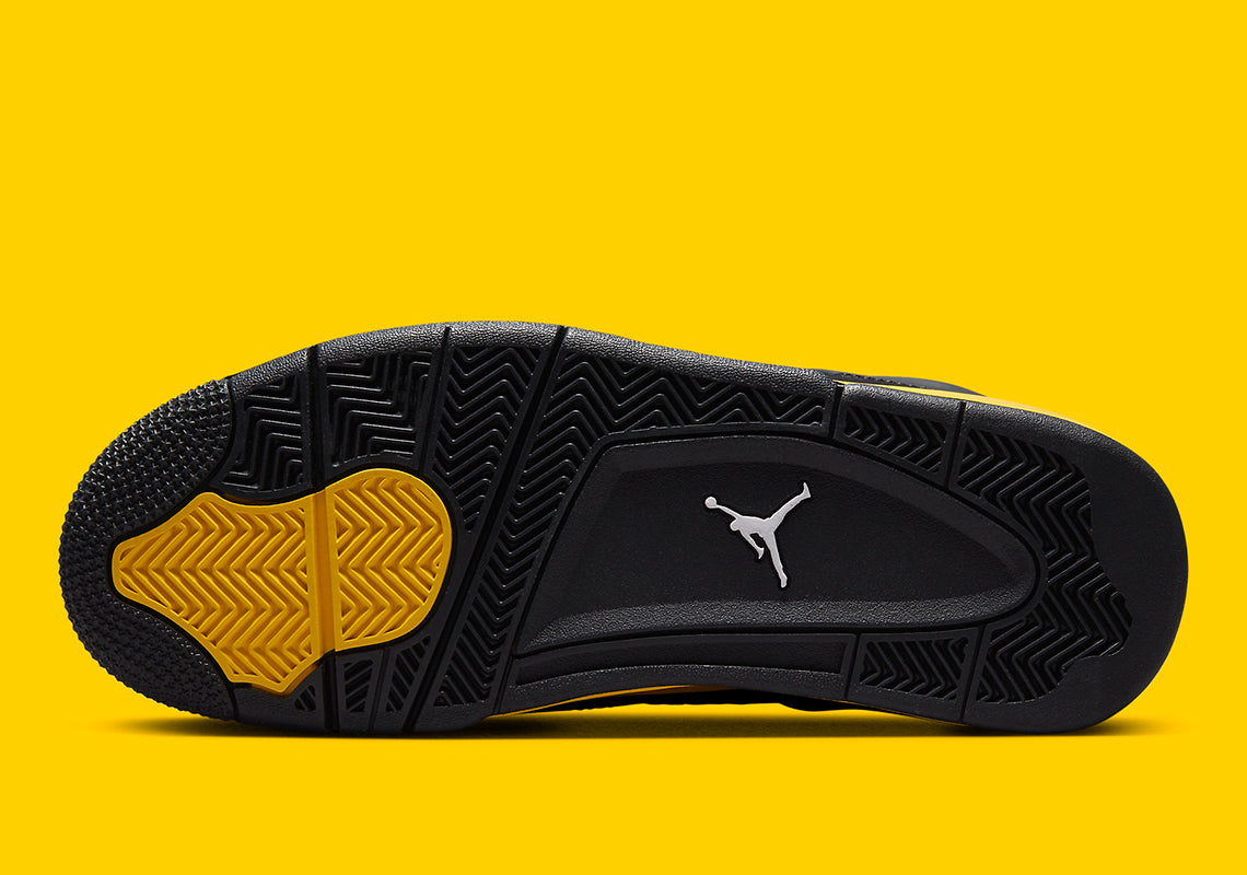 Jordan 4 Retro Thunder (2023)