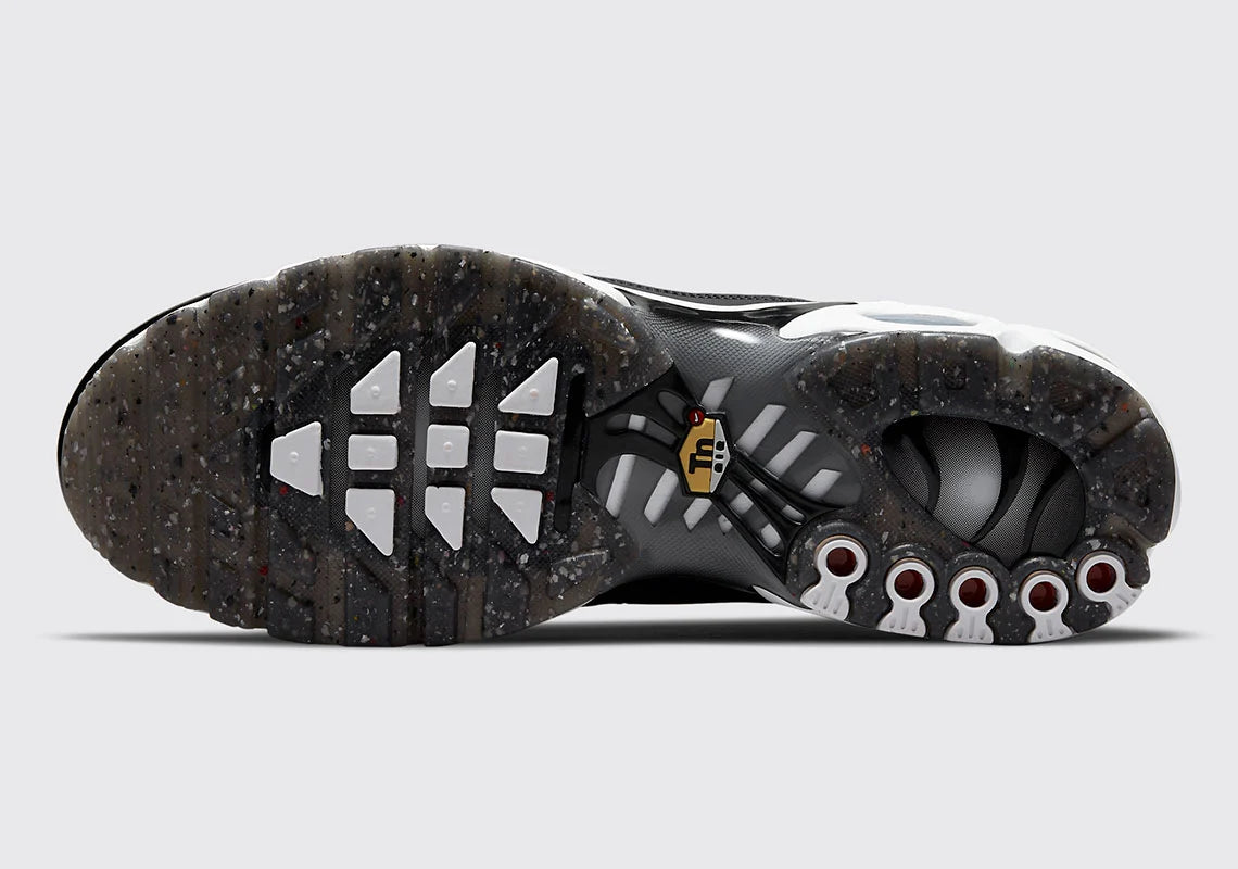 Nike Air Max Plus Grind Dark Smoke Gray