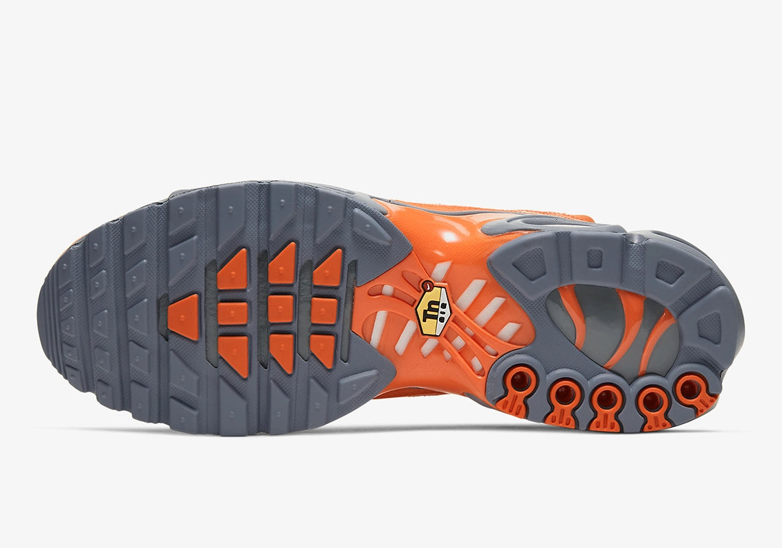 Nike Air Max Plus Decon Orange
