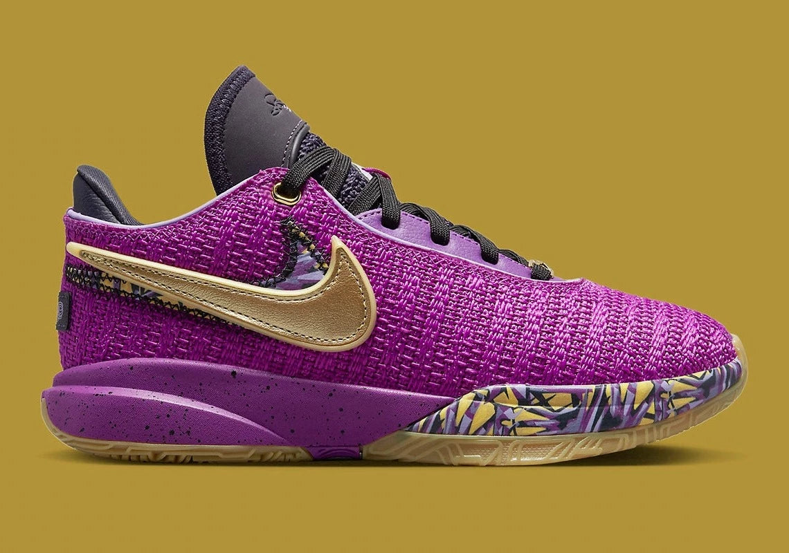 Nike LeBron 20 SE Vivid Purple