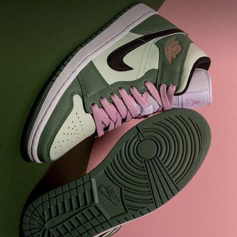 Air Jordan 1 Mid