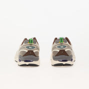 Sneaker ASICS GT-2160 Wood Wood en mesh technique et matériaux premium avec amorti GEL et design rétro-running minimaliste.
